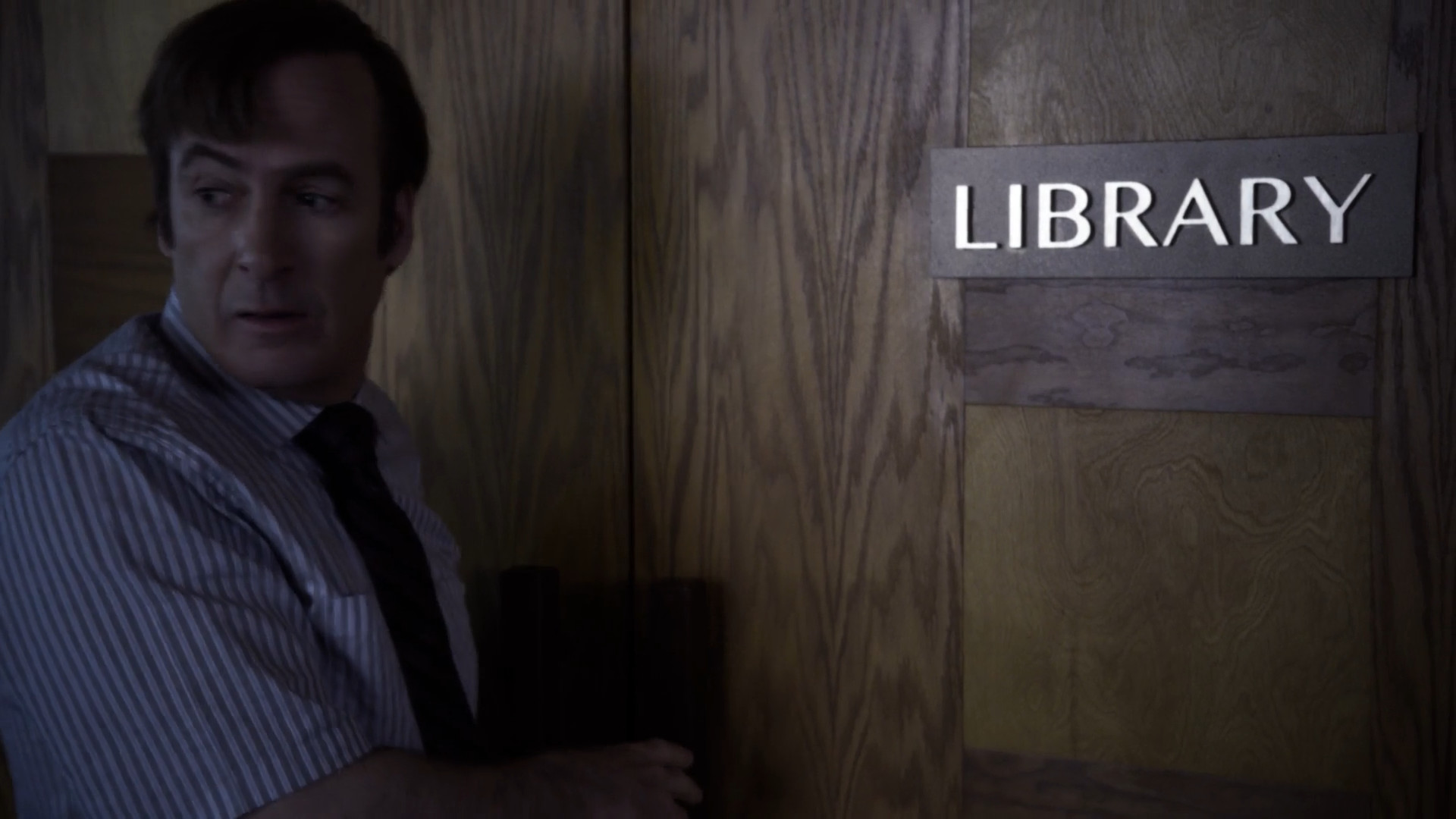 Saul enters the HHM library